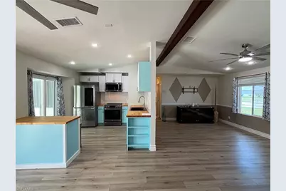 2734 NW 5th St, Cape Coral, FL 33993 - Photo 15