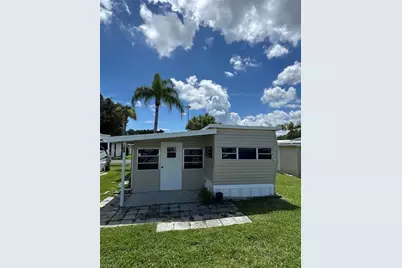 1339 Old Lakeport Rd #7B, Moore Haven, FL 33471 - Photo 1