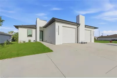 3629 SW Santa Barbara Pl, Cape Coral, FL 33914 - Photo 1