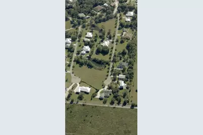 18900 Creek Bridge Ct, Alva, FL 33920 - Photo 3
