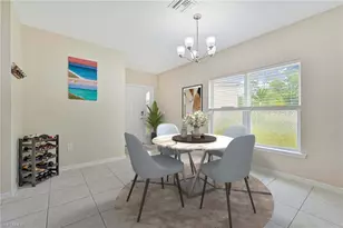 3733 Crofton Court, Fort Myers, FL 33916 - Photo 5