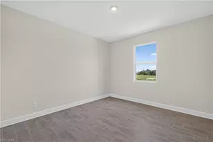 1011 NW 9th St, Cape Coral, FL 33993 - Photo 23