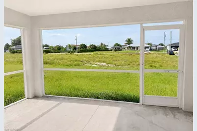 2711 20th St SW, Lehigh Acres, FL 33976 - Photo 11