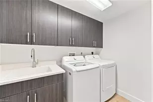 14250 Royal Harbour Ct, Fort Myers, FL 33908 - Photo 31