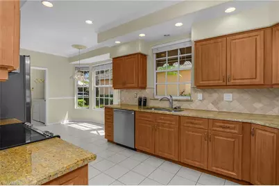 13550 Southampton Dr, Bonita Springs, FL 34135 - Photo 19