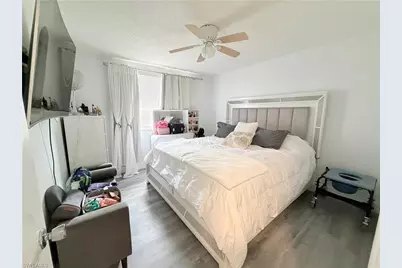 1704 Viscaya Pkwy, Cape Coral, FL 33990 - Photo 13