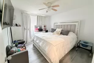 1704 Viscaya Pkwy, Cape Coral, FL 33990 - Photo 13
