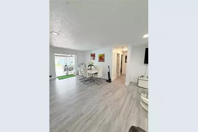 1704 Viscaya Pkwy, Cape Coral, FL 33990 - Photo 5