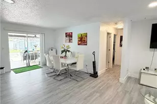 1704 Viscaya Pkwy, Cape Coral, FL 33990 - Photo 5