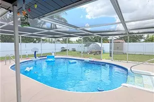 1704 Viscaya Pkwy, Cape Coral, FL 33990 - Photo 15