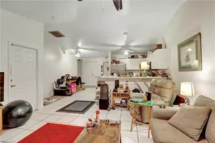 1305 SE 8th Ave, Cape Coral, FL 33990 - Photo 5