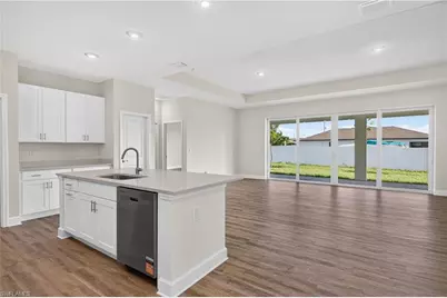 634 NW 26th St, Cape Coral, FL 33993 - Photo 9