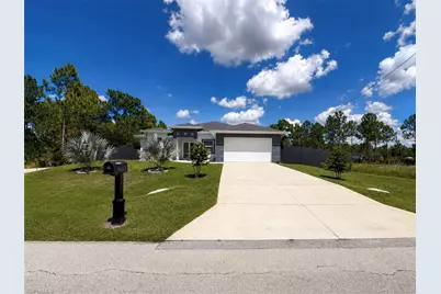 918 Dixie Ave, Lehigh Acres, FL 33972 - Photo 3