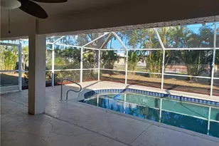 703 SW Santa Barbara Pl, Cape Coral, FL 33991 - Photo 17