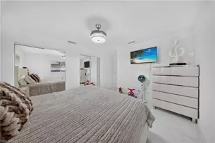 713 SE 43rd St, Cape Coral, FL 33904 - Photo 25