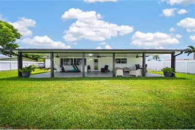 713 SE 43rd St, Cape Coral, FL 33904 - Photo 39