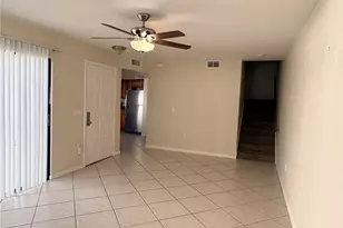 11929 Corinne Lee Ct, Fort Myers, FL 33907 - Photo 5