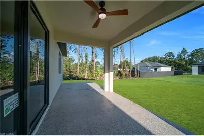 2813 40th St W, Lehigh Acres, FL 33971 - Photo 9