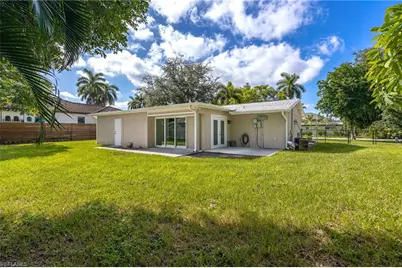 1223 Biltmore Dr, Fort Myers, FL 33901 - Photo 37