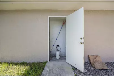 1223 Biltmore Dr, Fort Myers, FL 33901 - Photo 41