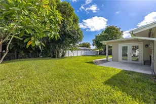 1223 Biltmore Dr, Fort Myers, FL 33901 - Photo 35