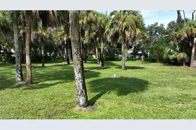 213 Maple Ave N, Lehigh Acres, FL 33936 - Photo 35