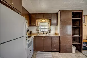 121 Lantern Pl, North Fort Myers, FL 33917 - Photo 17