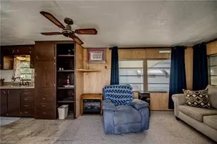 121 Lantern Pl, North Fort Myers, FL 33917 - Photo 7