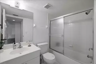 9660 Victoria Ln, Naples, FL 34109 - Photo 13