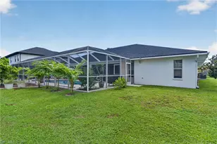 3515 SW Santa Barbara Pl, Cape Coral, FL 33914 - Photo 31