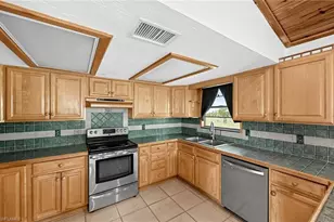 6150 Westport Ln, Naples, FL 34116 - Photo 7