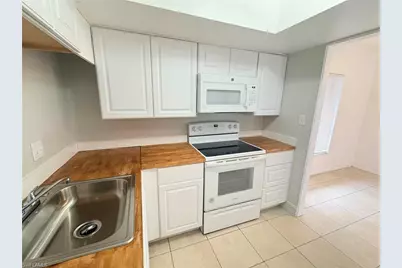 1830 Maravilla Ave #504, Fort Myers, FL 33901 - Photo 1