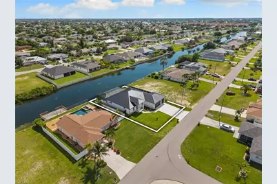 1516 NE 2nd Ter, Cape Coral, FL 33909 - Photo 45
