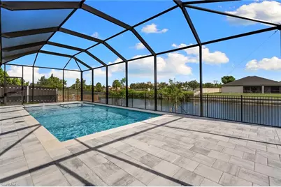 1516 NE 2nd Ter, Cape Coral, FL 33909 - Photo 15