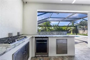 2202 NE 5th Terrace, Cape Coral, FL 33909 - Photo 35