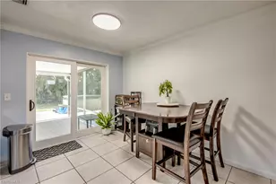 2912 Poinciana Dr, Naples, FL 34105 - Photo 11