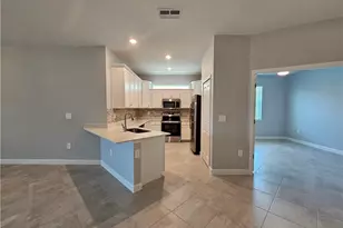 20503 Hazelnut Ct S, Lehigh Acres, FL 33936 - Photo 5