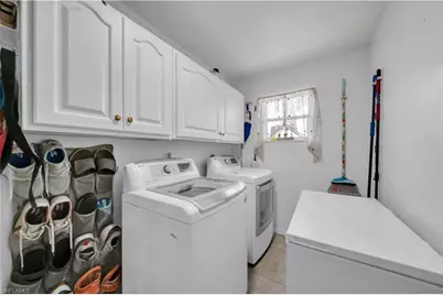 3818 SW 6th Pl, Cape Coral, FL 33914 - Photo 37