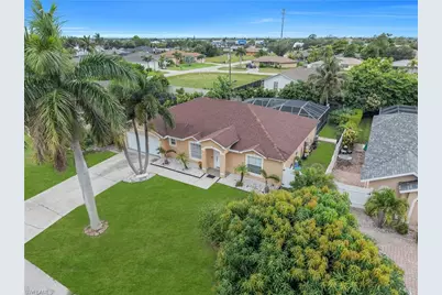 3818 SW 6th Pl, Cape Coral, FL 33914 - Photo 45
