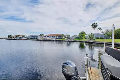 4707 SE 5th Ave #102, Cape Coral, FL 33904 - Photo 3