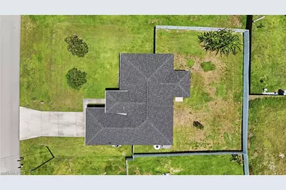 212 NW 28th Ter, Cape Coral, FL 33993 - Photo 31