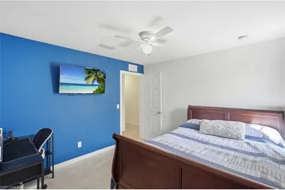 212 NW 28th Ter, Cape Coral, FL 33993 - Photo 23