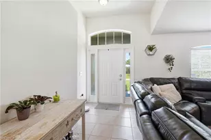 212 NW 28th Terrace, Cape Coral, FL 33993 - Photo 3