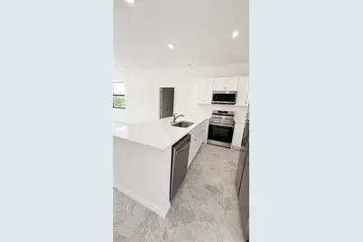 1607 Hazel Ave S, Lehigh Acres, FL 33976 - Photo 5