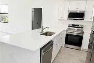 1607 Hazel Ave S, Lehigh Acres, FL 33976 - Photo 5