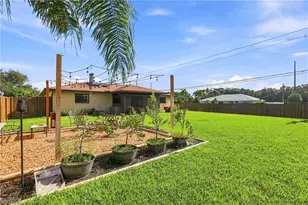22 SW 13th Terrace, Cape Coral, FL 33991 - Photo 31