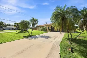 22 SW 13th Terrace, Cape Coral, FL 33991 - Photo 5