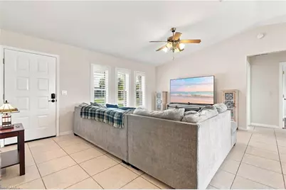22 SW 13th Ter, Cape Coral, FL 33991 - Photo 7