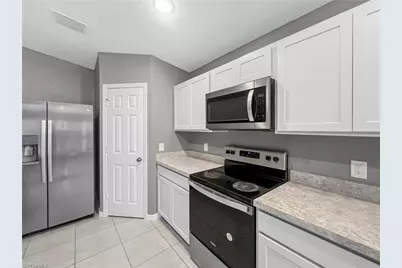 3107 35th St W, Lehigh Acres, FL 33971 - Photo 9