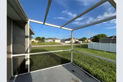 1821 SW 22nd Ln, Cape Coral, FL 33991 - Photo 15